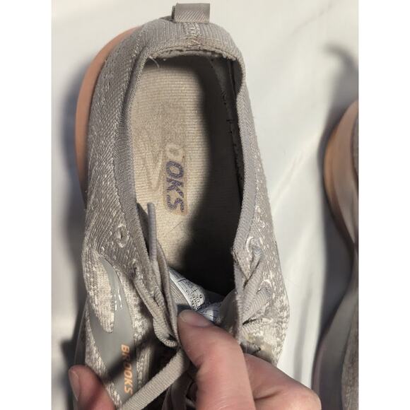 Brooks Levitate 3 Womens Size 8 Gray Athletic Running Shoes Sneakers - Picture 10 of 11